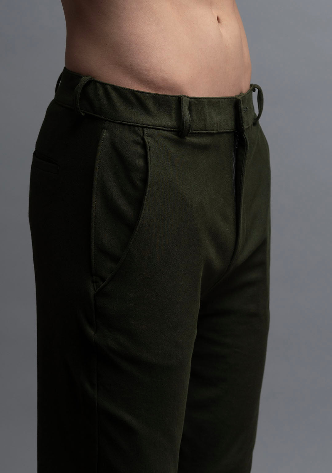 Everywear Pants in Rifle Green